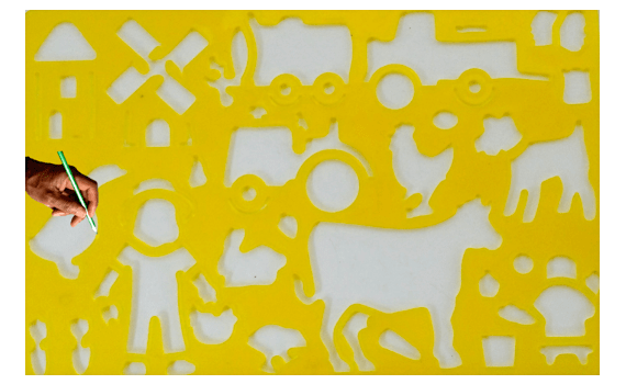 Kids Stencils for Drawing and the Left Handed Child